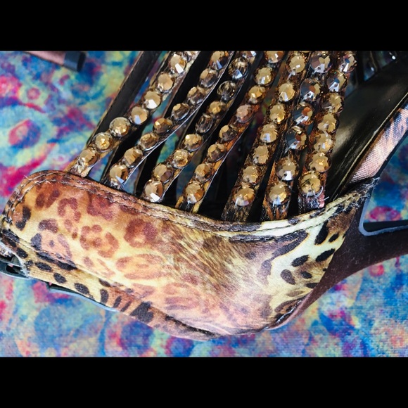 Zigi Soho Animal Print Rhinestone Stiletto Heels 8 - Picture 6 of 8